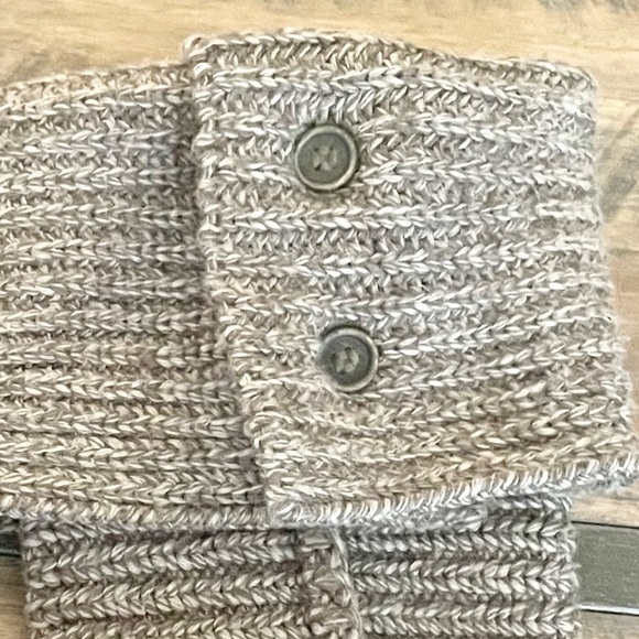 UGG taupe knit button boots! - Picture 4 of 12